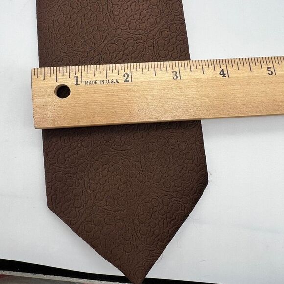 Vintage Centura The Emporium Tie Brown with Embossed Design - Picture 6 of 6
